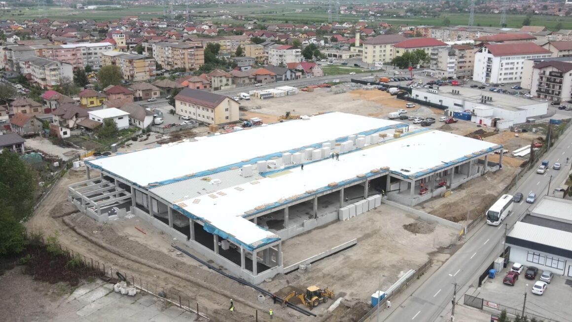 Alba Iulia Hypermarket, Alba county
