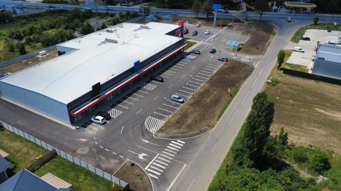 gdgdg Galerie Comerciala Ciolpani, jud. Ilfov